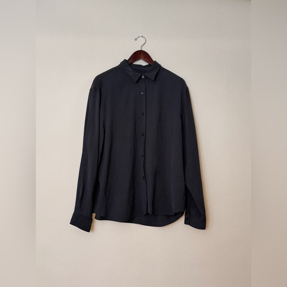 The Frankie Shop Black Button-Down Silk Shirt